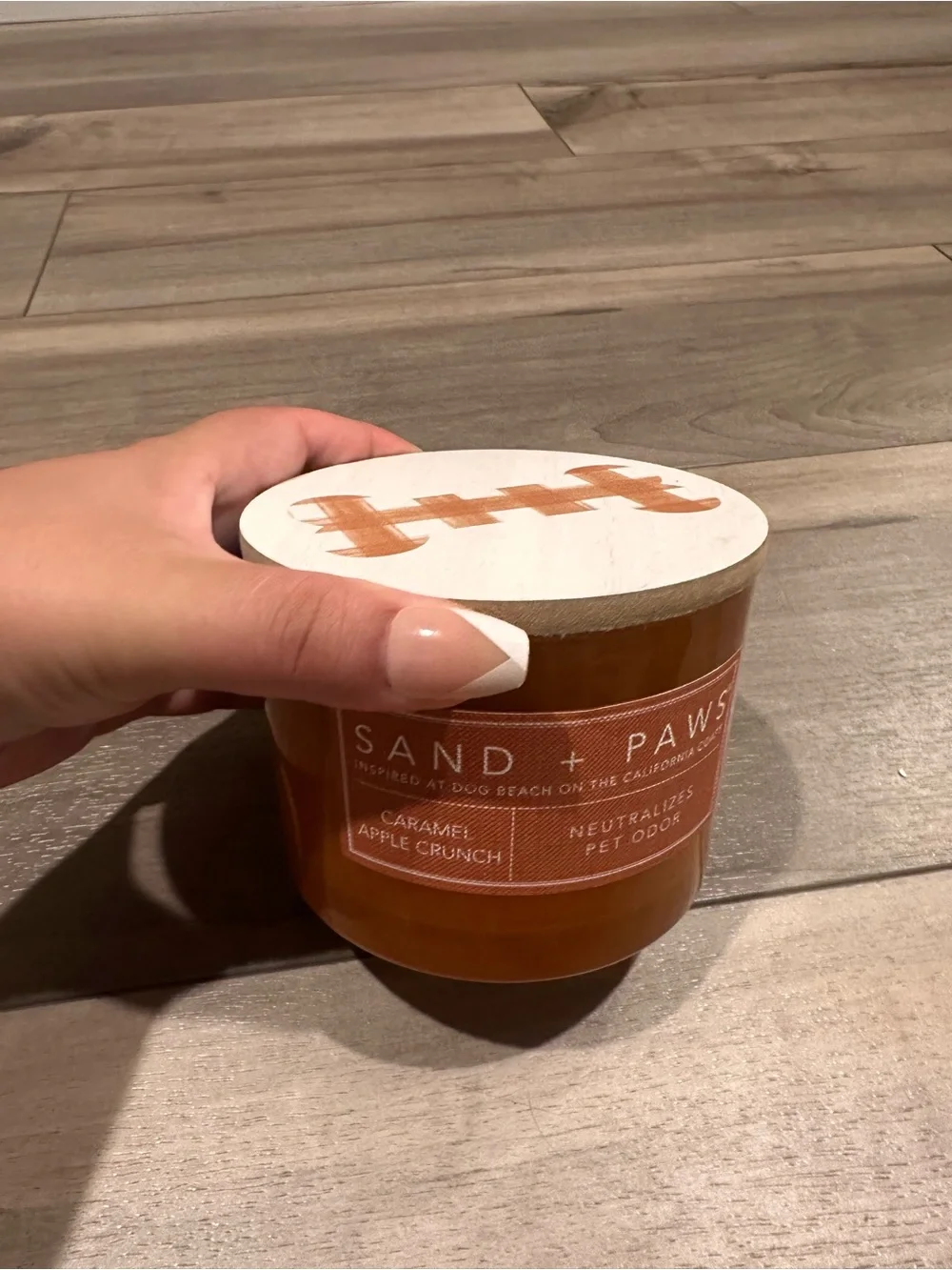 Caramel Apple 🍎 Crunch Scented Candle - Amber sand + paws 🐾